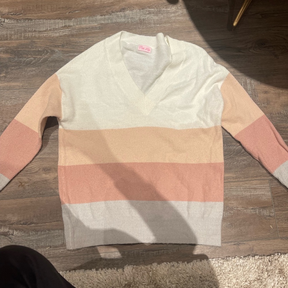 NEVER WORN Pink Lilly color block sweater
